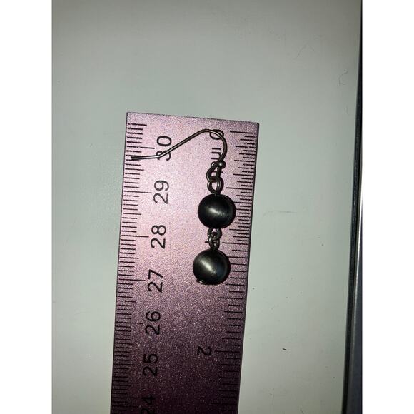 NWT! Two Park Street Designs Dangle Earrings! - Picture 13 of 14